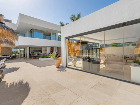Villa de Lujo en Venta en Marbella – Cerquilla 59, Nueva Andalucía