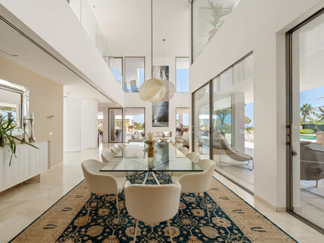 Villa de Lujo en Venta en Marbella – Cerquilla 59, Nueva Andalucía