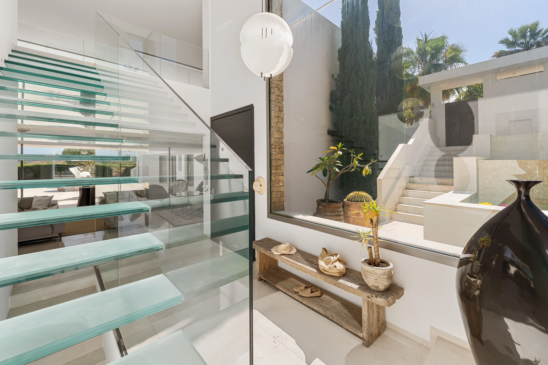 Villa en venta en Nueva Andalucia, Marbella