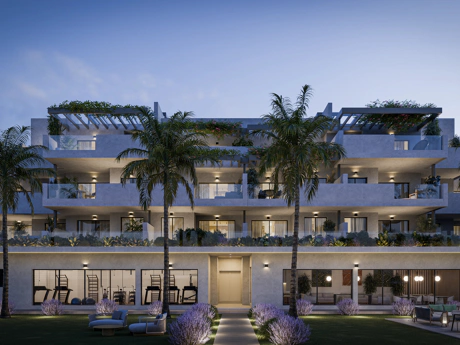 Luxury Living at Casares Costa: Golf, Sea Views & Modern Comfort
