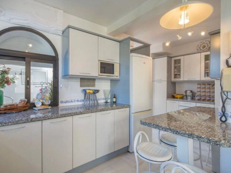 Casa en alquiler en Nueva Andalucia, Marbella