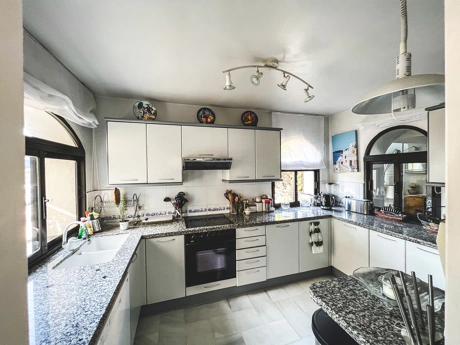 Casa en alquiler en Nueva Andalucia, Marbella