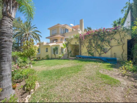 Casa en alquiler en Nueva Andalucia, Marbella