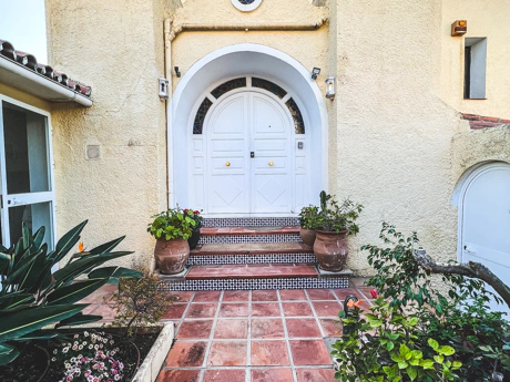 Casa en alquiler en Nueva Andalucia, Marbella