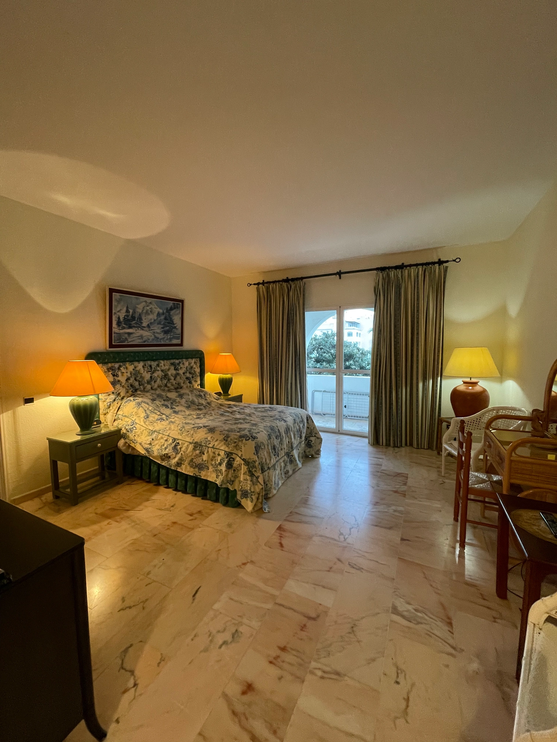 Apartamento En alquiler en Marbella - Puerto Banus
