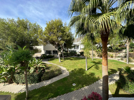 Semi Detached House for rent in Sierra Blanca, Marbella