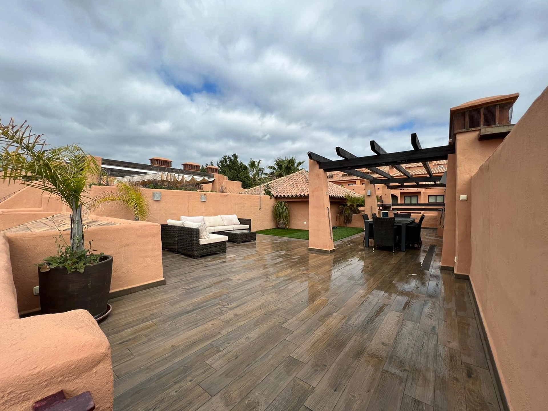 Duplex Penthouse for long term rent in Cancelada, Estepona East