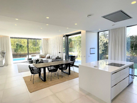 Casa en alquiler en Arboleda, Estepona