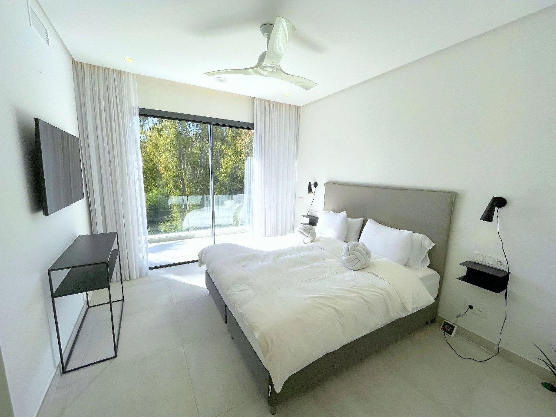 Casa En alquiler en Arboleda, Estepona Este
