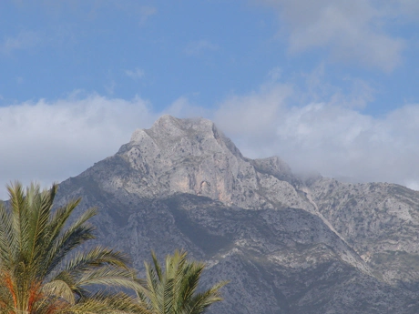 Town House for longterm rent in Jardines de Doña Maria, Marbella