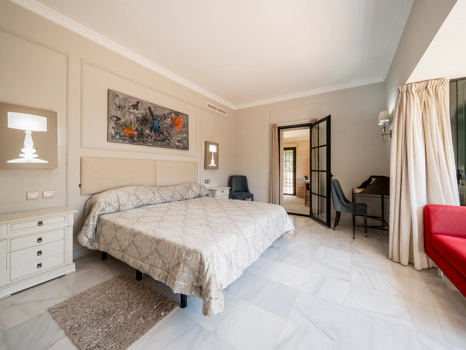 Encanto Andaluz con Comodidad Moderna – A solo 500 m de la Playa en Marbella