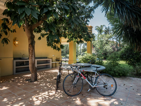 Encanto Andaluz con Comodidad Moderna – A solo 500 m de la Playa en Marbella