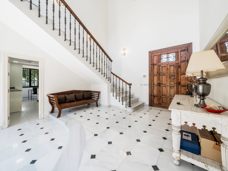 Andalusian Charm Meets Modern Comfort – Just 500m from the Beach in Marbella.