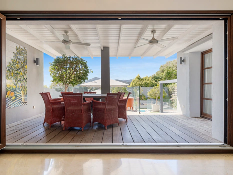Elegant 5-Bedroom Townhouse in La Perla de la Heredia, Marbella