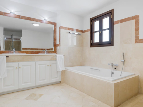 Elegant 5-Bedroom Townhouse in La Perla de la Heredia, Marbella