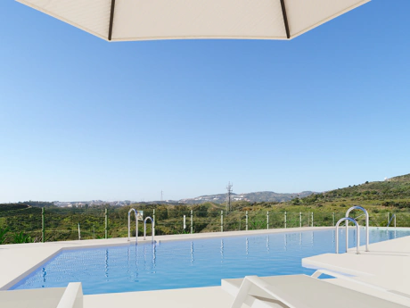 Valley Views, located in Mijas, is a new residential development comprising 54 apartments, private parking spaces, and a communal pool.