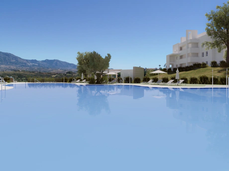Solana Village – Luxury Golf Apartments with Panoramic Sea Views in La Cala Resort