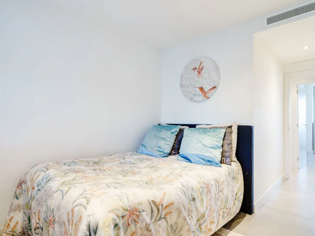 Apartment for sale in Estepona