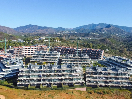 Apartment for sale in Estepona