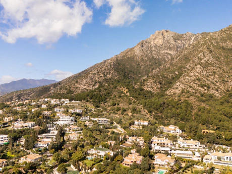 Casa Angelico: Iconic Luxury Living in Marbella’s Most Prestigious Enclave