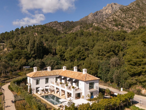 Casa Angelico: Iconic Luxury Living in Marbella’s Most Prestigious Enclave