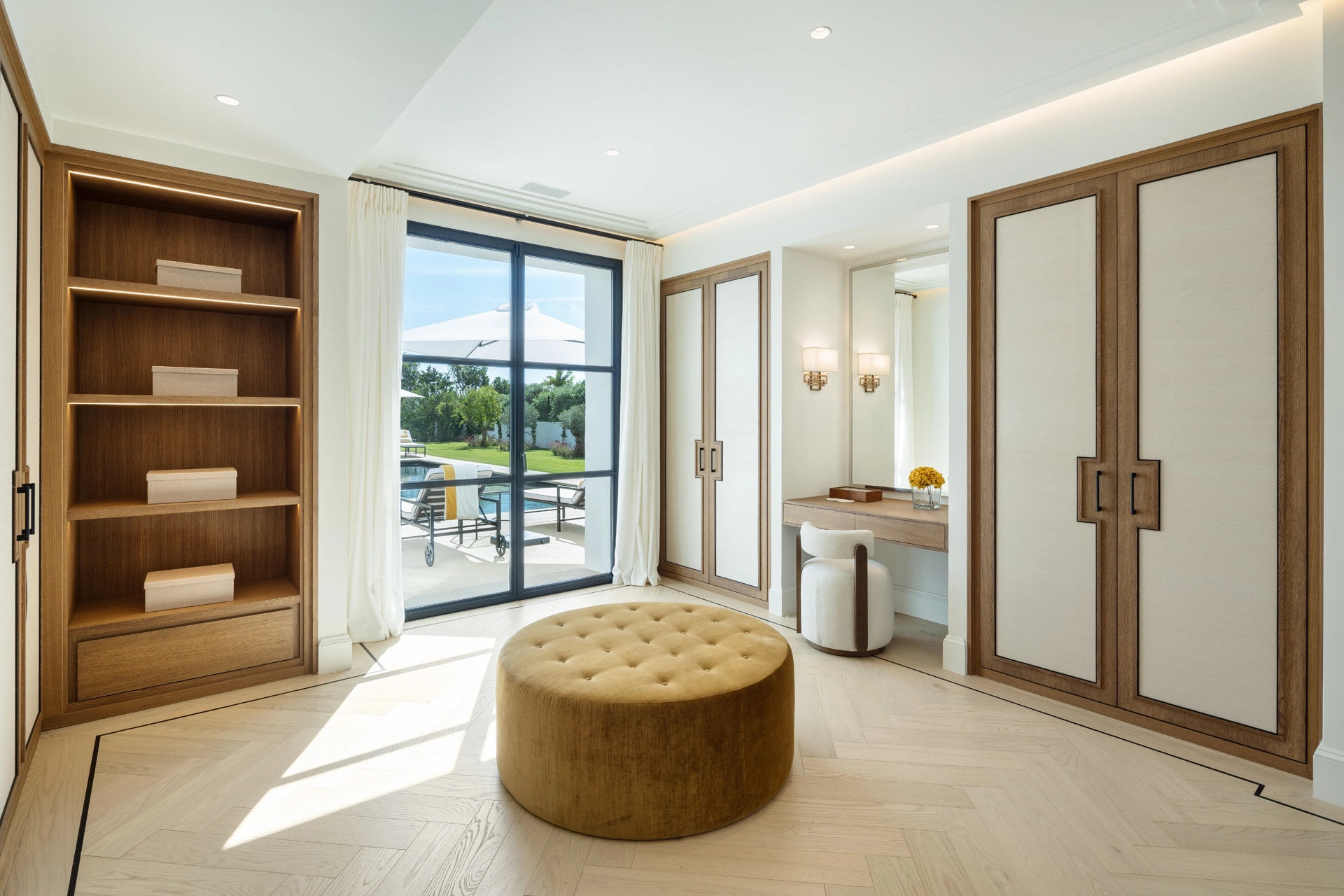 Villa for sale in Cascada de Camojan, Marbella Golden Mile
