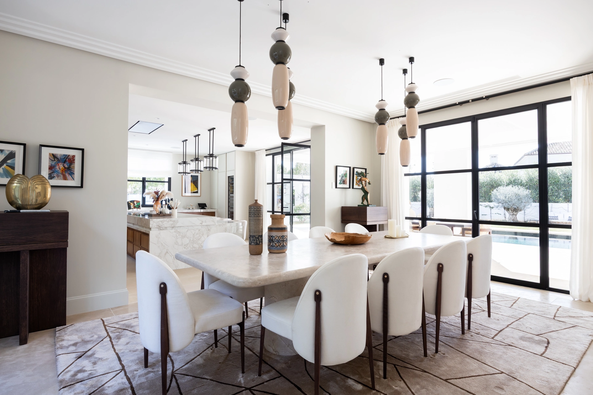Villa for sale in Cascada de Camojan, Marbella Golden Mile