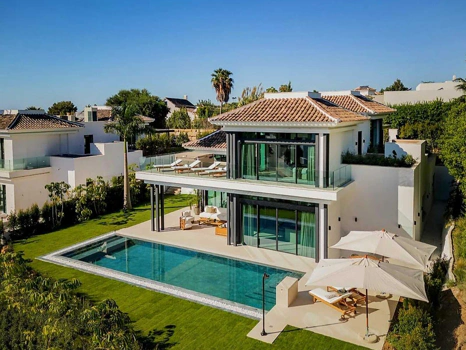 Luxury Villas on the Golden Mile with Private Pools and Exclusive Security
