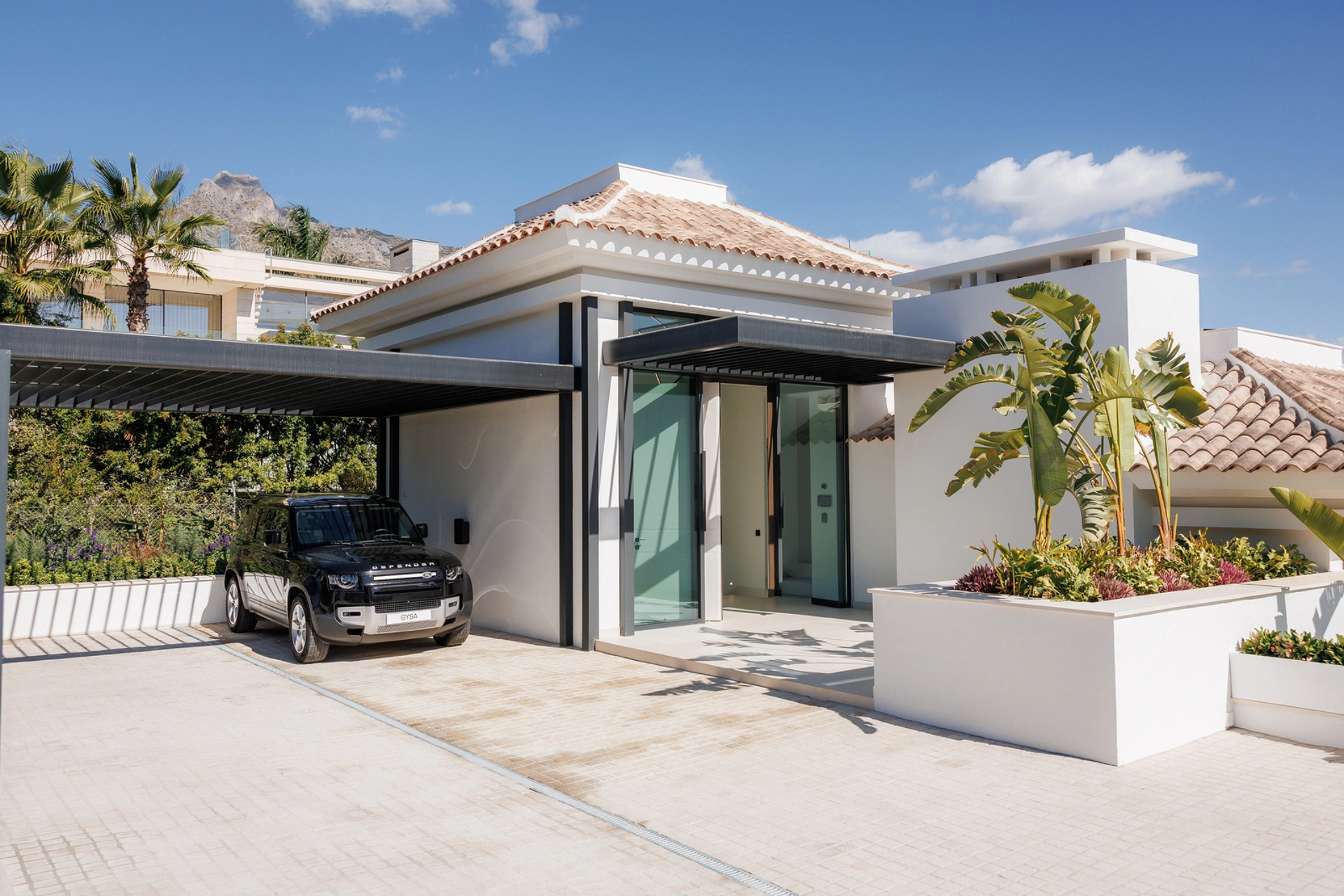 Villa for sale in Marbella Golden Mile