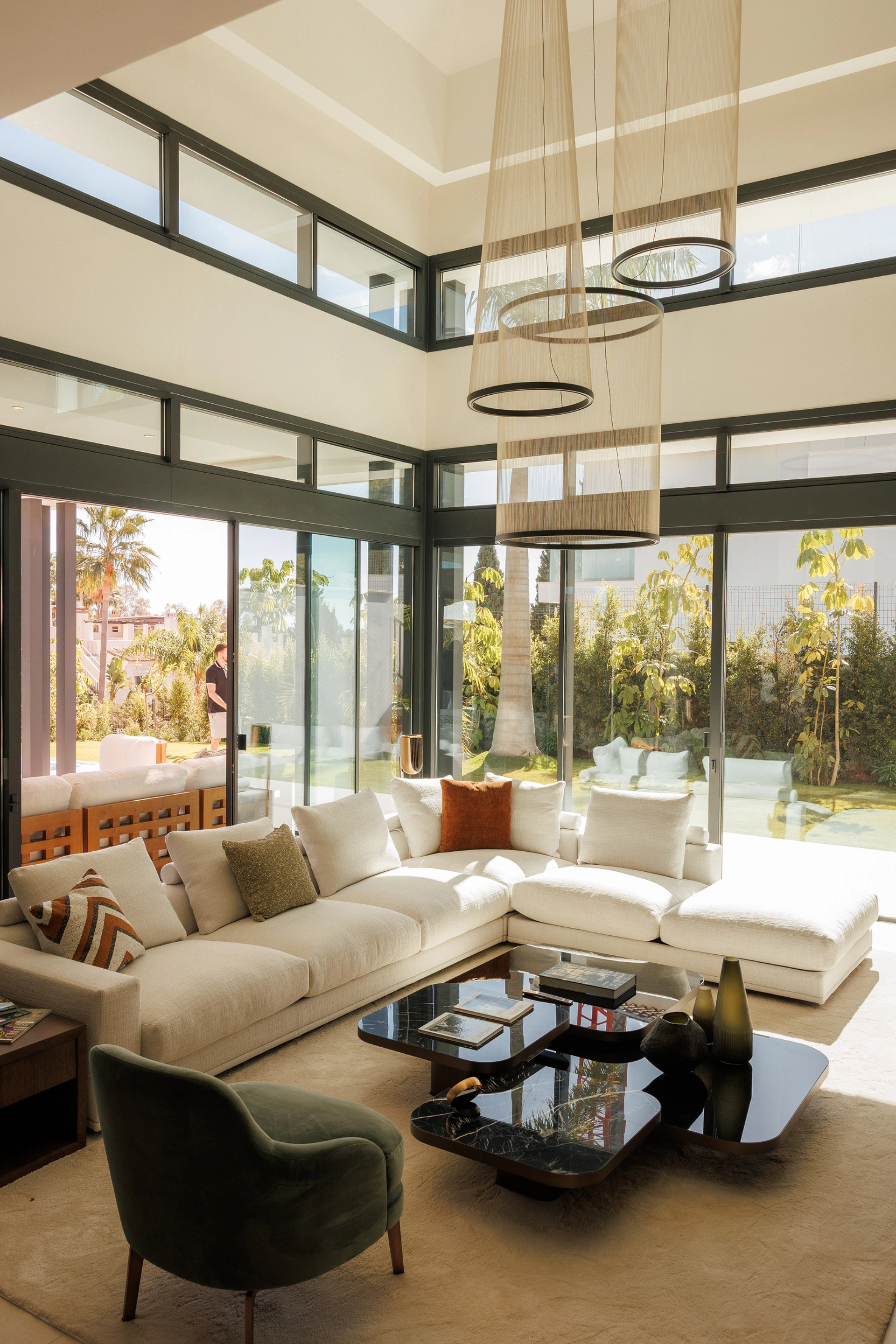 Villa for sale in Marbella Golden Mile