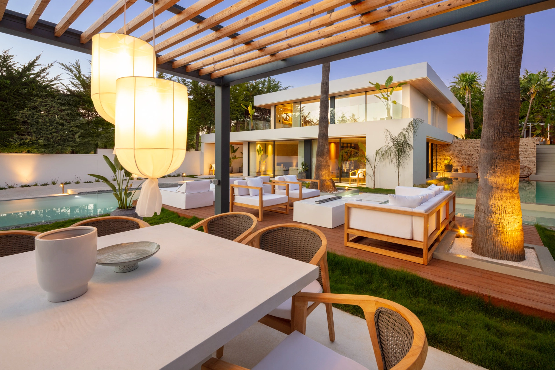 Villa for sale in Nueva Andalucia, Marbella