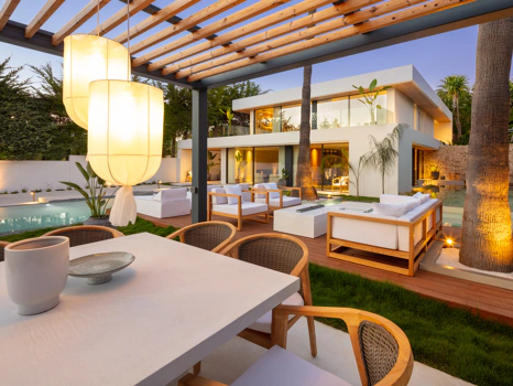 Modern Luxury Villa for Sale in Nueva Andalucía, Marbella