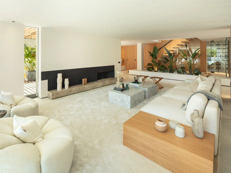 Modern Luxury Villa for Sale in Nueva Andalucía, Marbella