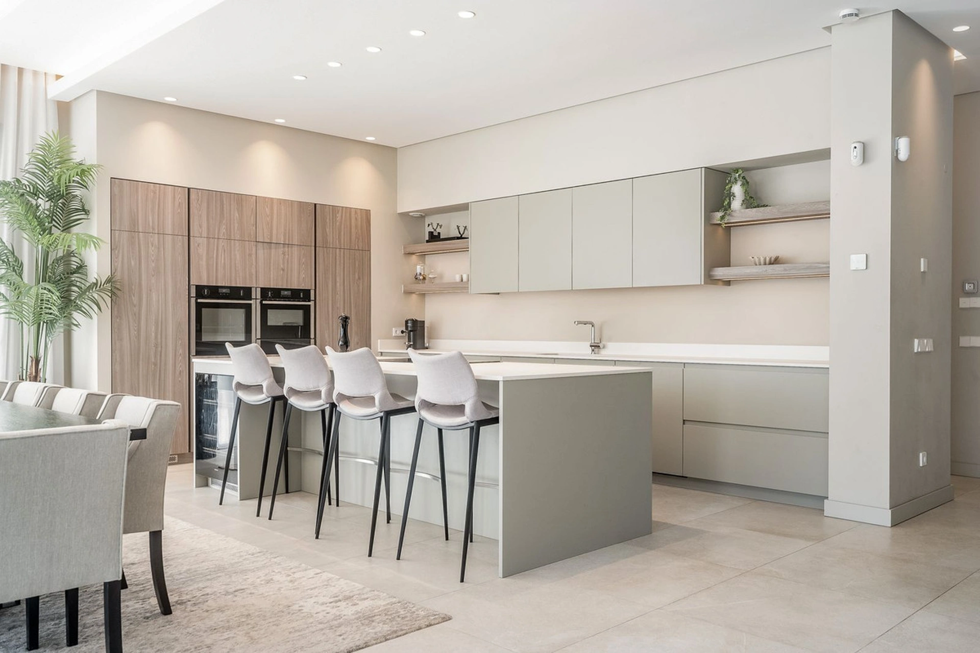Villa en venta en Nueva Andalucia, Marbella