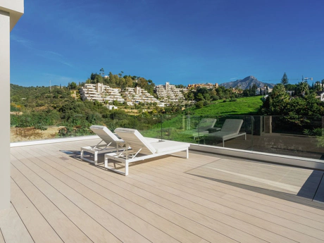 Villa en venta en Nueva Andalucia, Marbella