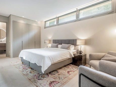 Villa en venta en Nueva Andalucia, Marbella