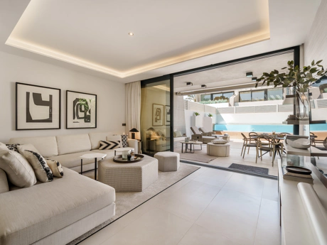 Azure 7: Modern Semi-Detached Villa in Banus Bay