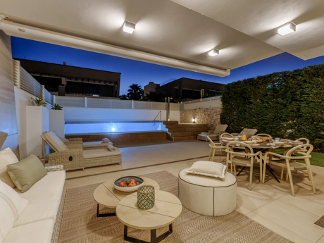 Azure 7: Modern Semi-Detached Villa in Banus Bay