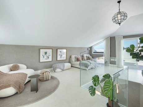 Luxury Duplex Penthouse with Panoramic Sea & Mountain Views