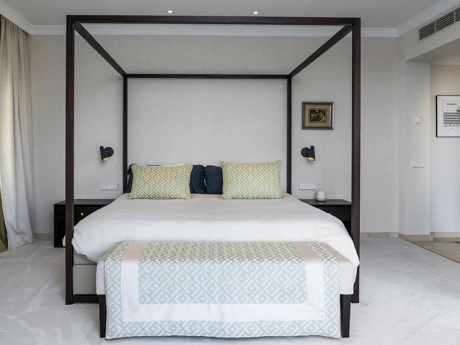 Apartment for sale in Benahavis
