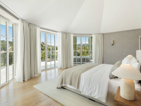 Villa en venta en Nueva Andalucia, Marbella