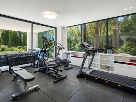 Villa Natura, Marbella East – Award-Winning Luxury with Sea & Mountain Views