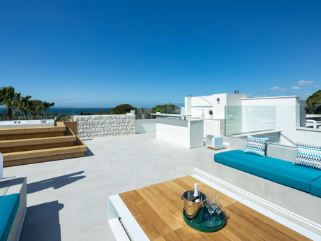 Villa Natura, Marbella East – Award-Winning Luxury with Sea & Mountain Views