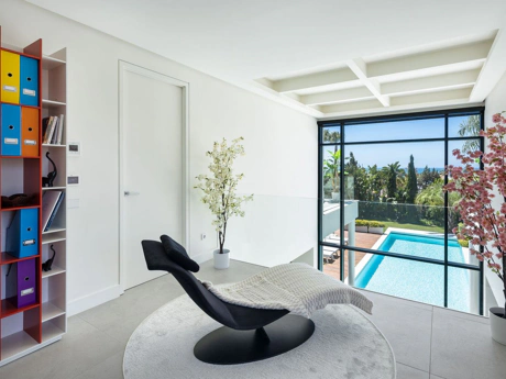 Villa Natura, Marbella East – Award-Winning Luxury with Sea & Mountain Views