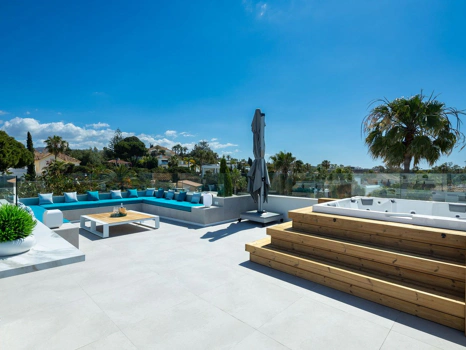 Villa Natura, Marbella East – Award-Winning Luxury with Sea & Mountain Views