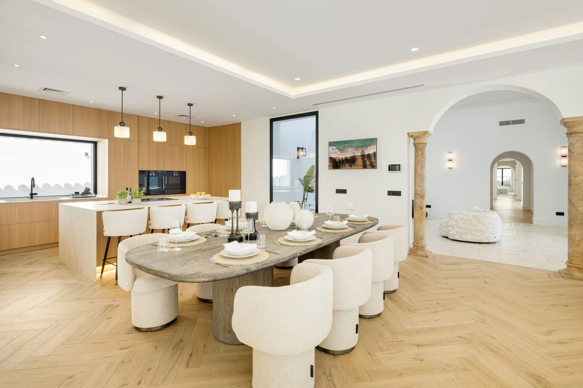Villa for sale in Benahavis