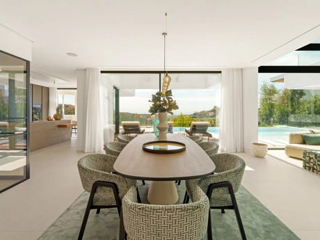 La Quinta 20 – Frontline Luxury Living with Panoramic Mediterranean Views
