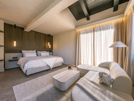 Villa de lujo estilo escandinavo-japandi con piscina, jacuzzi y total privacidad en Nueva Andalucía