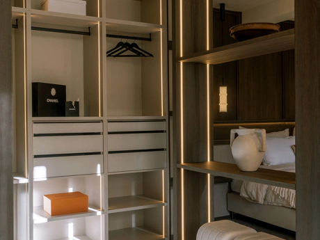 Villa de lujo estilo escandinavo-japandi con piscina, jacuzzi y total privacidad en Nueva Andalucía