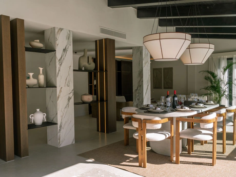 Villa de lujo estilo escandinavo-japandi con piscina, jacuzzi y total privacidad en Nueva Andalucía